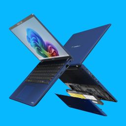 How Long Should a Business Laptop Battery Last in 2026